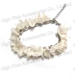 Small White Fabric Flowers Chain Bracelet