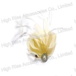 White Feather With Pears Ornaments Hair Clip