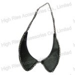 Black Faux Leather Collar With Chain edge